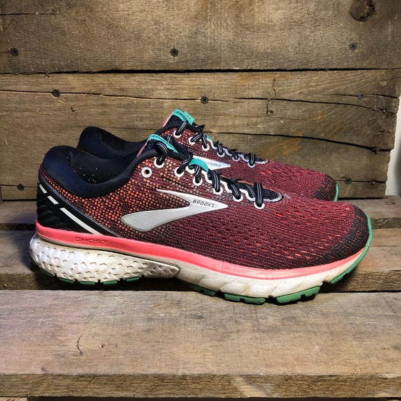 brooks ghost 1 pink